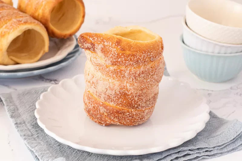 Trdelnik Slavic Pastry Recipe: Sweet Chimney Cake Street Treat - grandgoldman.com
