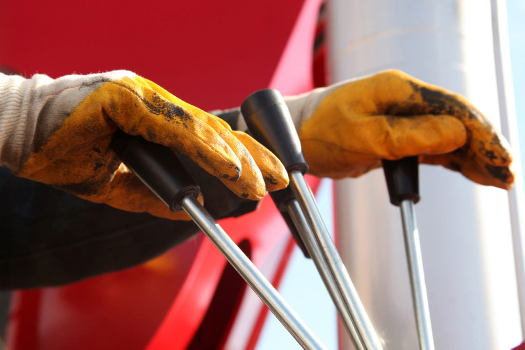 Riggers Liability Insurance: Coverage, Cost & Who Needs It - grandgoldman.com