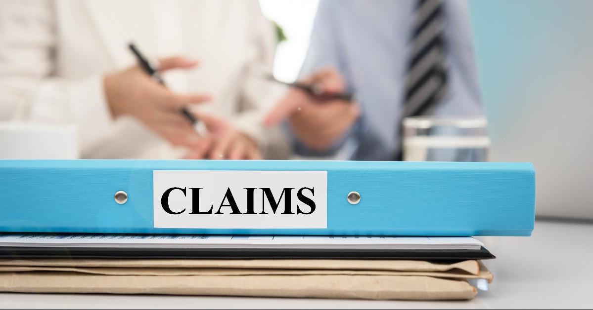 Make Insurance Claim Without Police Report: What Works - grandgoldman.com