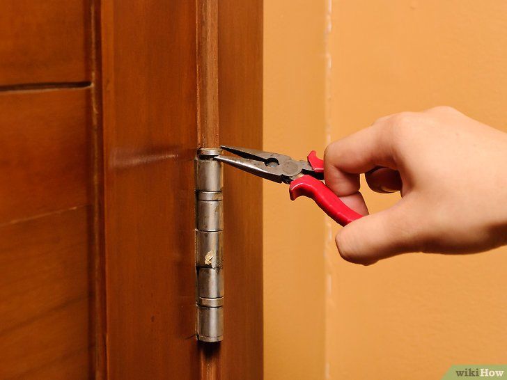 5 Tricks to avoid noise from door hinges - grandgoldman.com