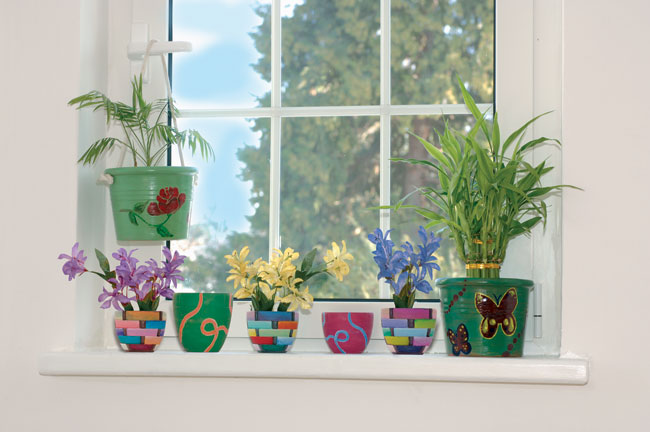 How to Decorate Terracotta Pots: A DIY Guide to Colorful Planters