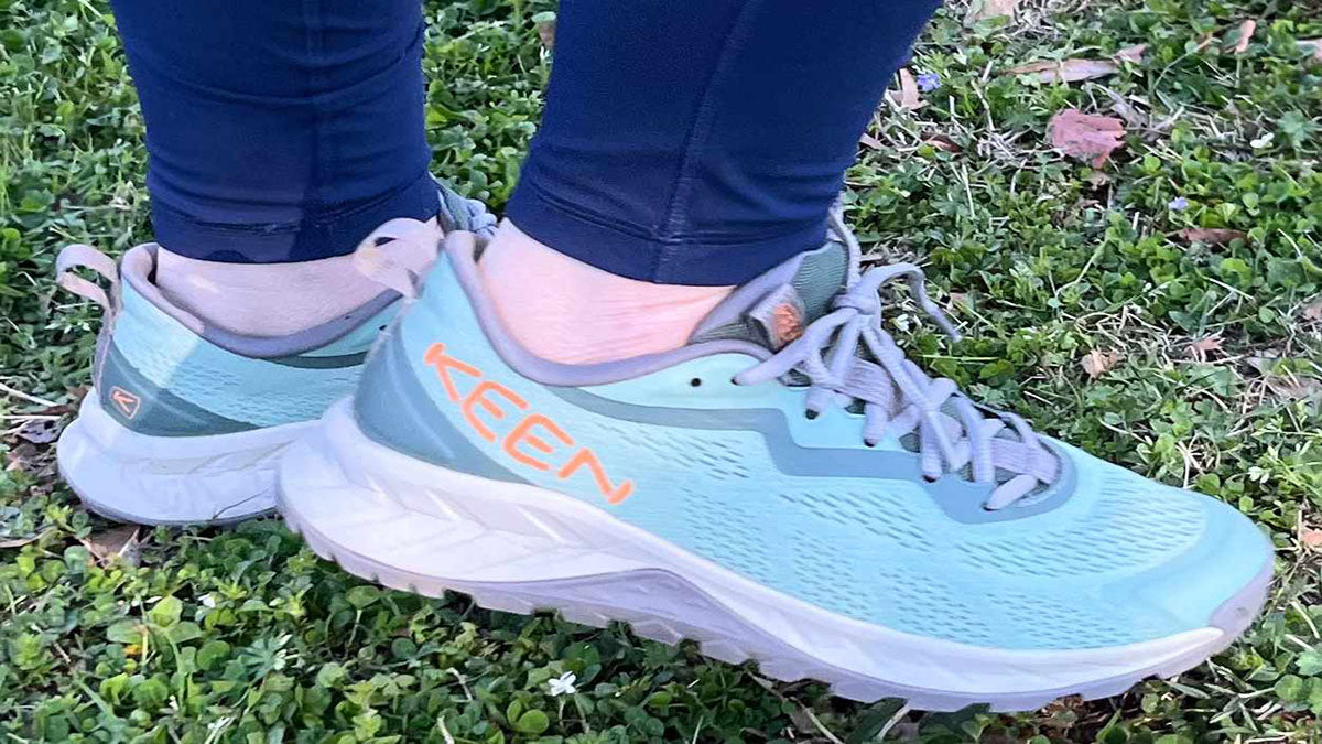 Best Shoes For Flat Feet -  Grand Goldman