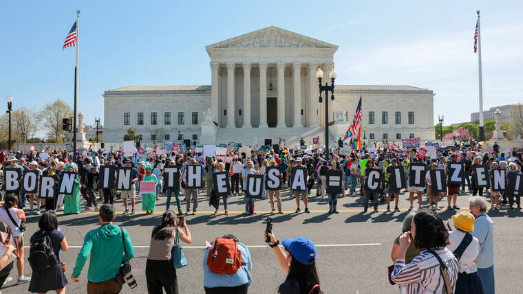 Supreme Court Hears Arguments on Trump Birthright Citizenship Order - grandgoldman.com