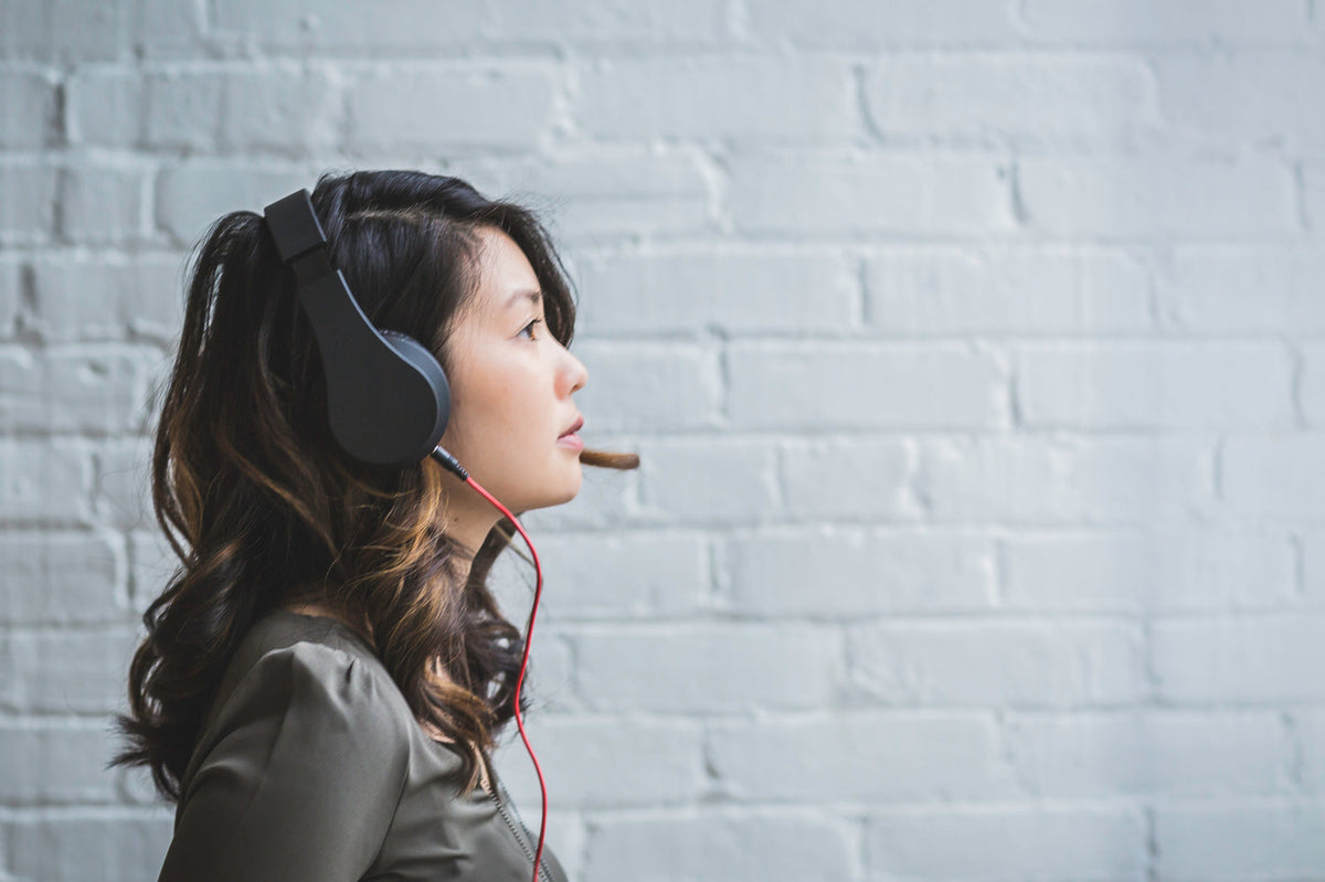 Listening to Music vs Listening to the Music: The Grammar Rule Most