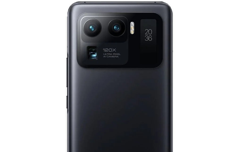 Xiaomi 16 Pro Max: Makes an impression with a screen on the back – The first photos