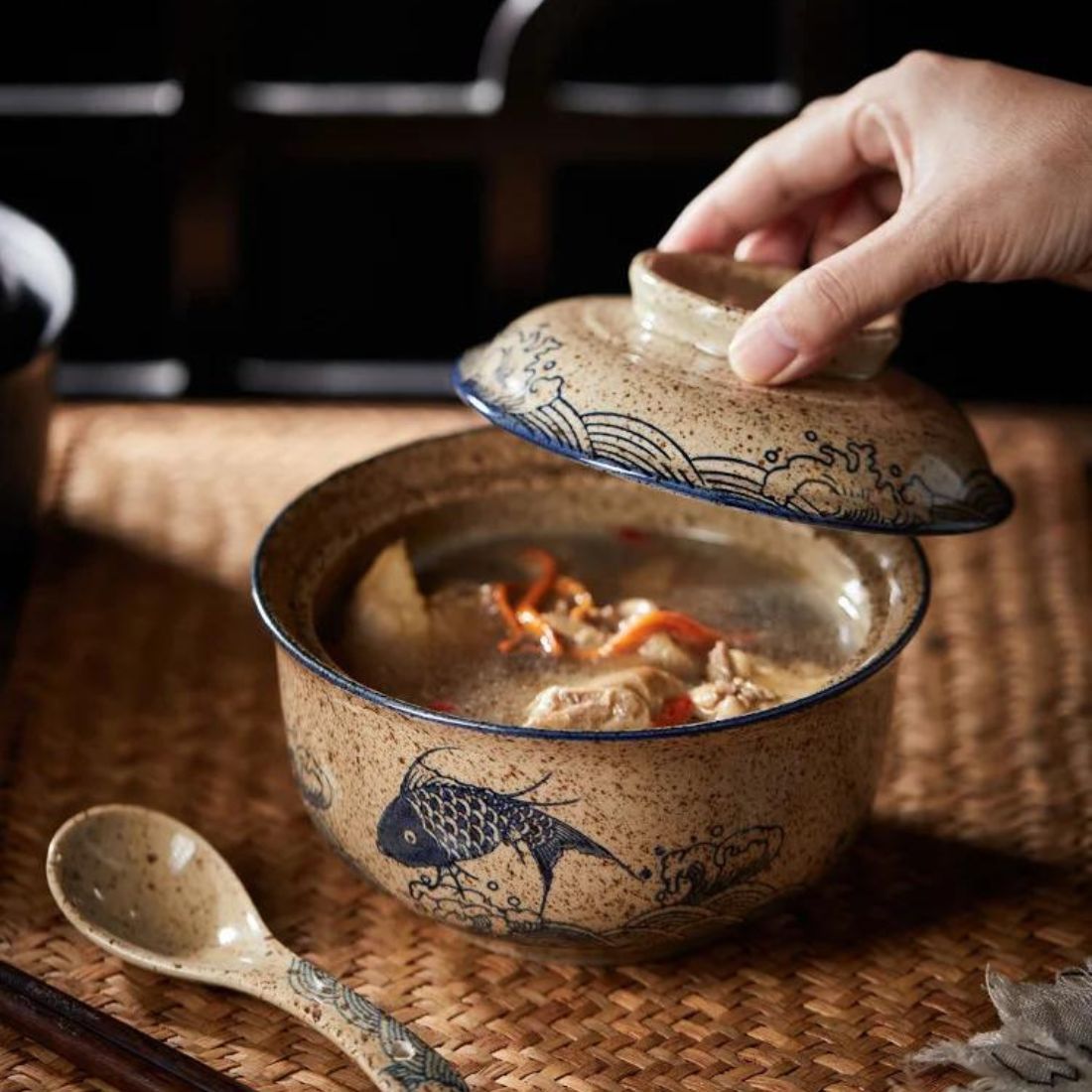 Pottery Plate Sets & Travel Gift Dinnerware - Grand Goldman