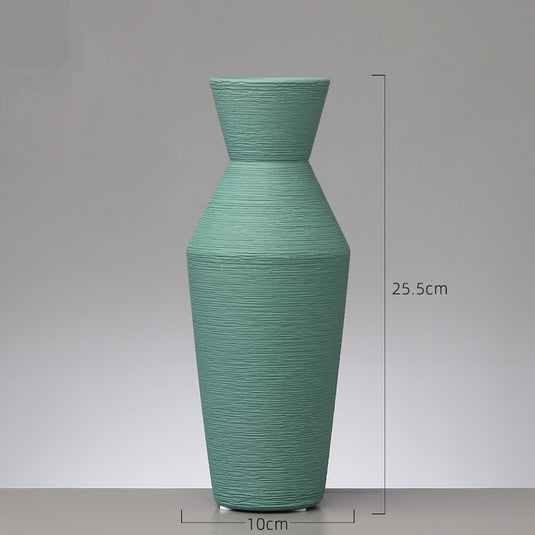 Petit vase en céramique européen