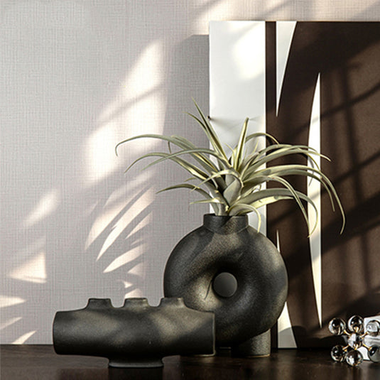 Modern New Chinese Style Black Retro Round Ceramic Vase Decoration