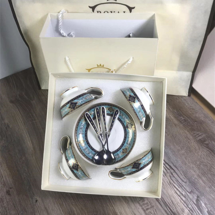 European-Style Bone China Hotel Coffee Cup And Saucer Set Flower Teapot British Afternoon Tea Cup Gift Box Customized Logo Gift