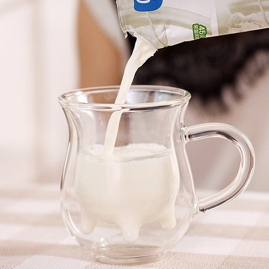 Jolie tasse à lait en double verre