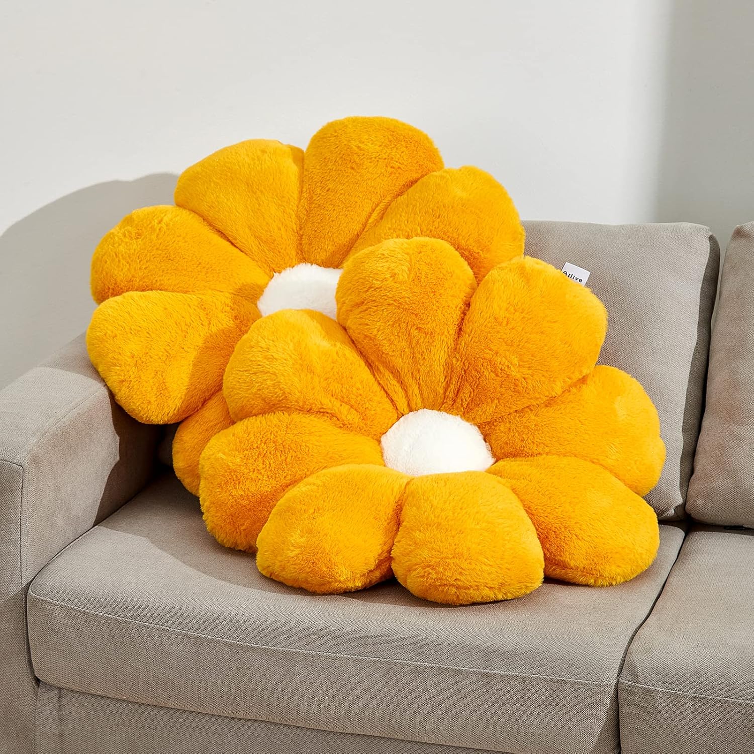 17.7In Cute White Daisy Flower Shaped Kids Throw Pillow Flower Throw Pillow Floor Pillow Cushion Sunflower Pillow Decorative Pillow for Kids Teens Tweens Girls. - Grand Goldman