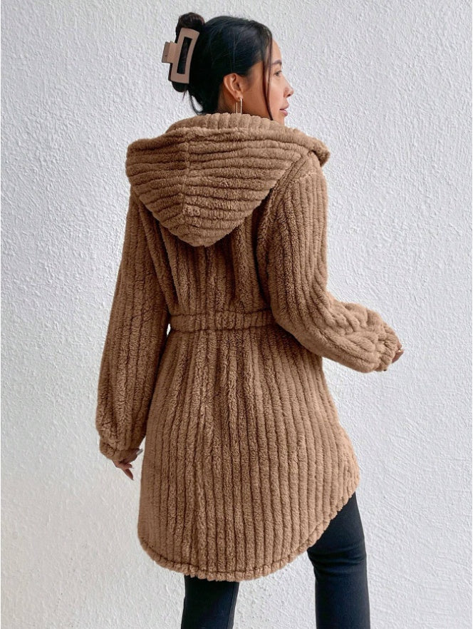 Manteau Teddy à Capuche avec Boutons sur le Devant