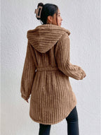 Manteau Teddy à Capuche avec Boutons sur le Devant