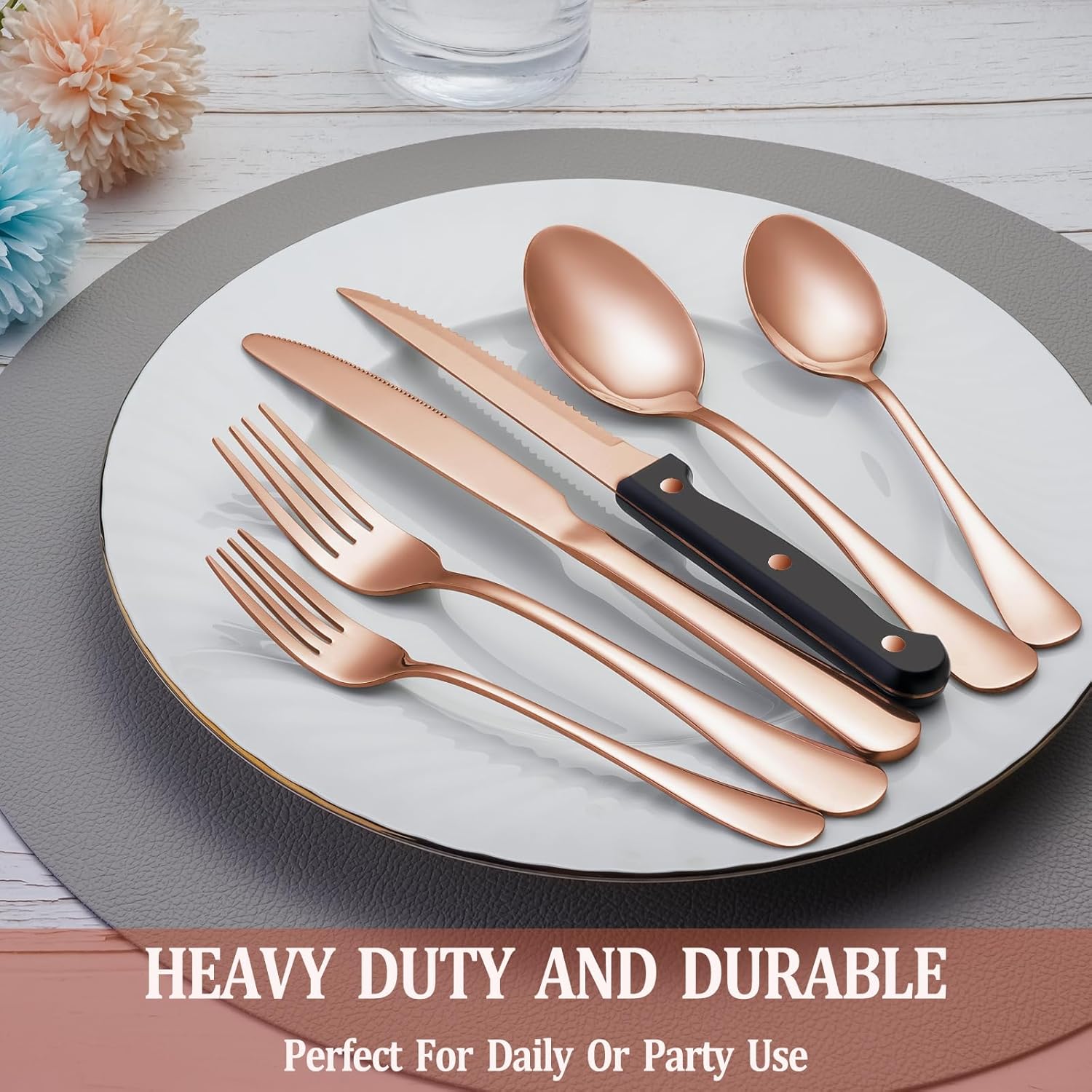 24 Pcs Silverware Set with Steak Knives Service for 4,Stainless Steel Flatware Set,Mirror Polished Cutlery Utensil Set,Home Kitchen Eating Tableware Set,Include Fork Knife Spoon Set,Dishwasher Safe - Grand Goldman