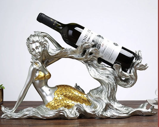 Smukt designet havfrue vinflaskeholder. harpiks