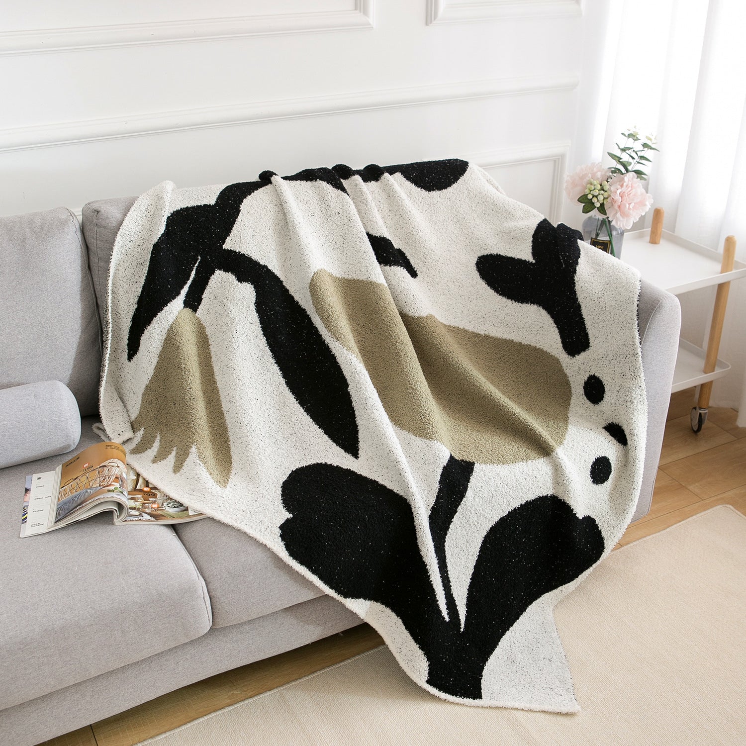 Light Luxury High-grade Cream Style Office Sofas Single Blanket