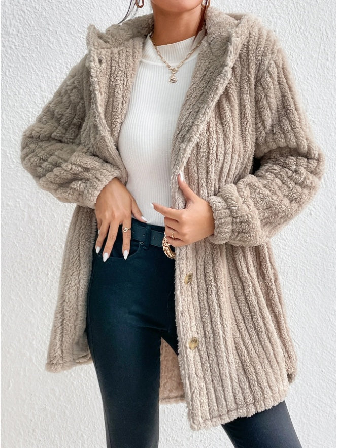 Manteau Teddy à Capuche avec Boutons sur le Devant