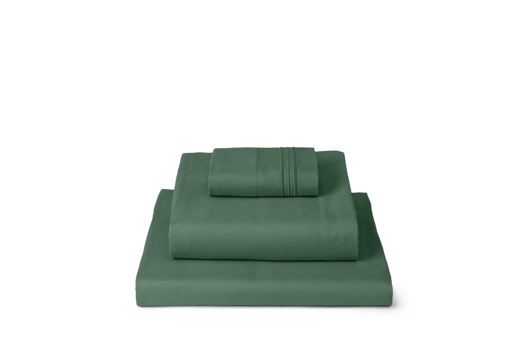 Mellanni Queen Sheets Set - 4 PC Iconic Collection Bedding Sheets & Pillowcases - Hotel Luxury, Extra Soft, Cooling Bed Sheets - for Women, Men, Kids & Teens (Queen, White)