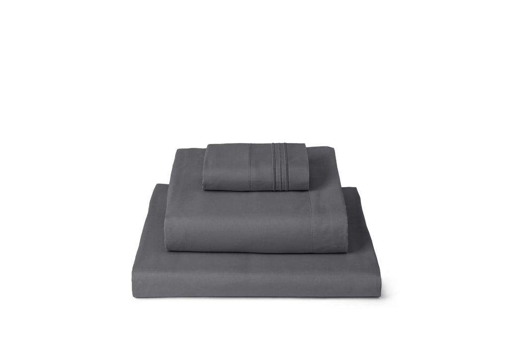 Mellanni Queen Sheets Set - 4 PC Iconic Collection Bedding Sheets & Pillowcases - Hotel Luxury, Extra Soft, Cooling Bed Sheets - for Women, Men, Kids & Teens (Queen, White)