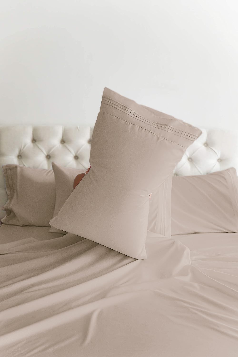 King 6 Piece Sheet Set - Breathable & Cooling Bed Sheets - Hotel Luxury Bed Sheets for Women, Men, Kids & Teens - Comfy Bedding with Deep Pockets & Easy Fit - Soft and Wrinkle Free - King White Sheets