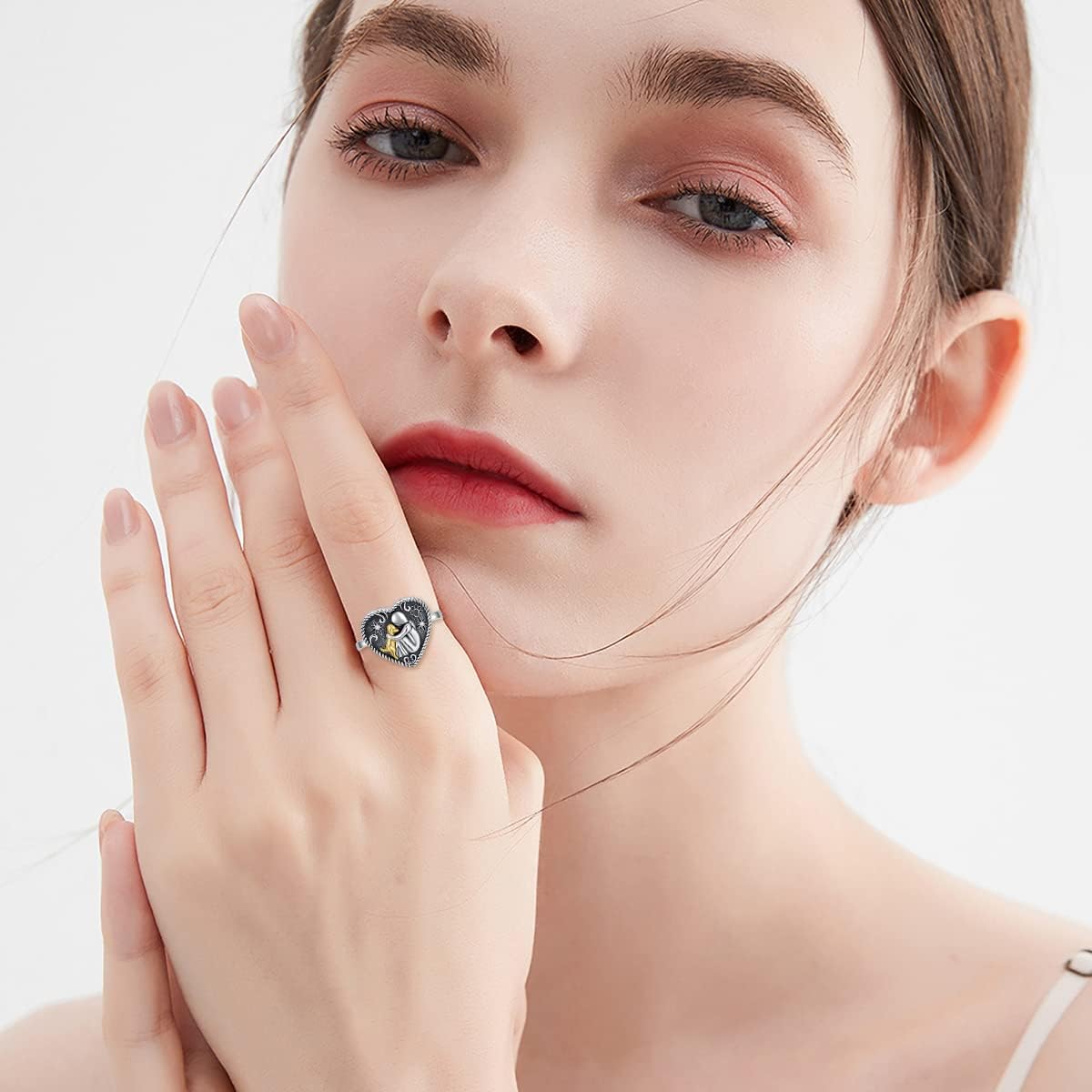 AOBOCO Sterling Silver Dog Urn Ring for Ashes, Dog Memorial Keepsake Cremation Jewelry Gifts for Dog Lovers Women