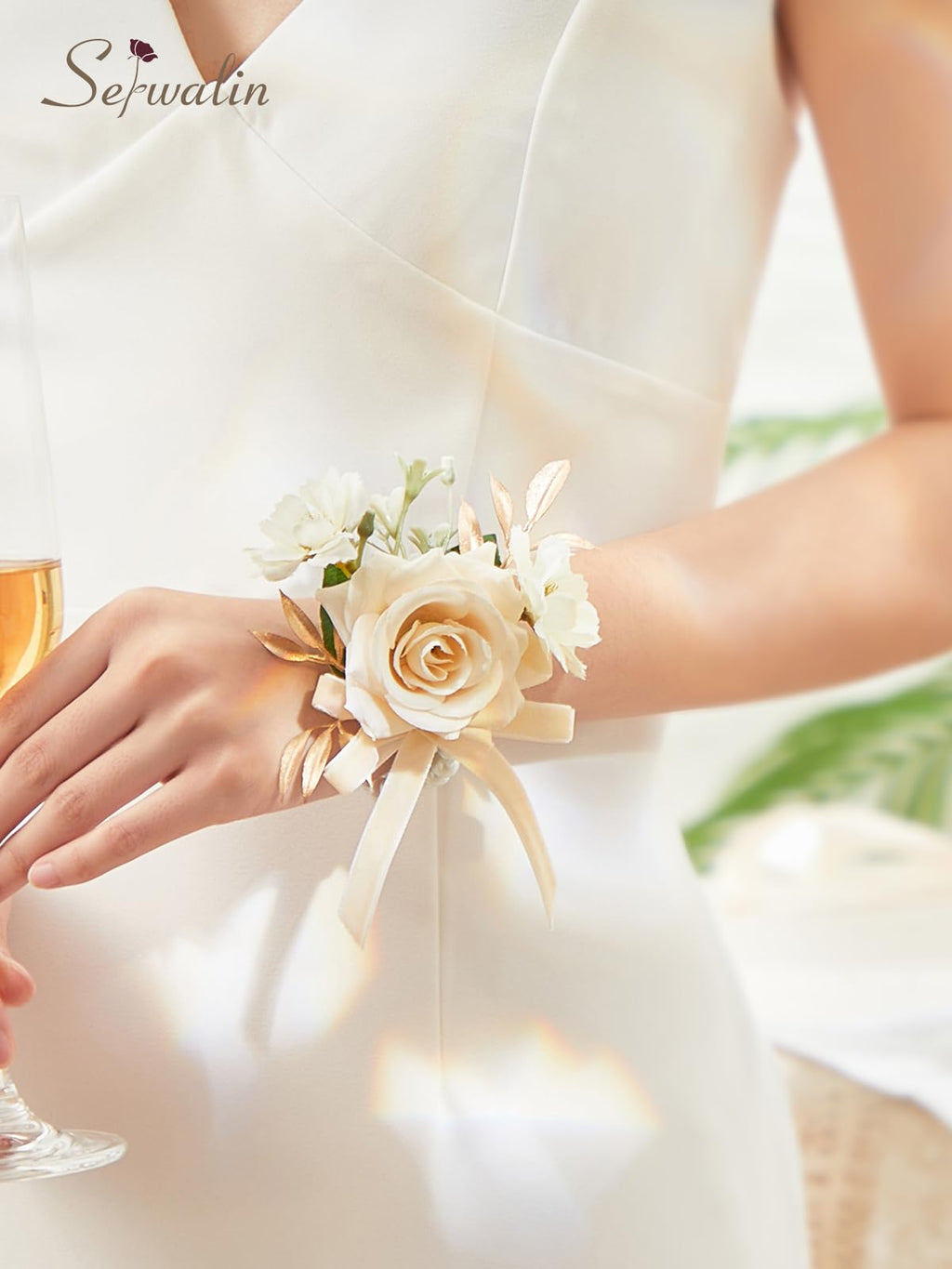 Serwalin Champagne Rose Corsage and Boutonniere Set,2Pcs Boutonniere and Wrist Corsage Wristband Roses Prom Flower Wedding Flowers Accessories Prom Suit Decorations