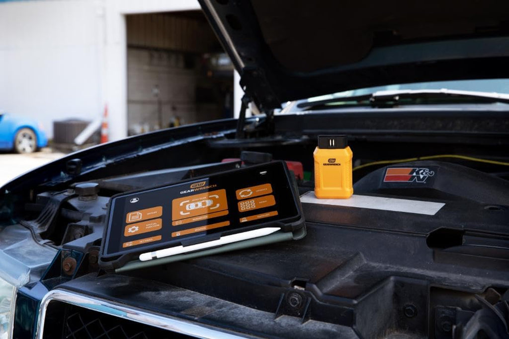 GEARWRENCH Professional Bi-Directional Diagnostic Scan Tool | GWSMARTBT
