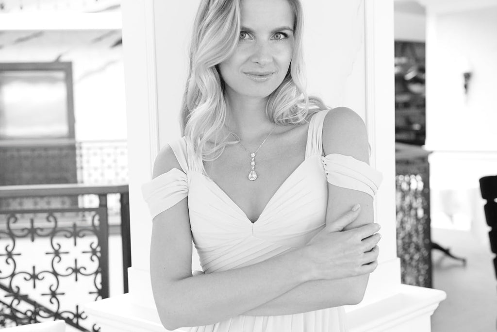 Mariell Bridal and Wedding Necklace, Cubic Zirconia Crystal Drop Pendant Necklace for Brides, Bridesmaids, Prom, Homecoming, Mother of The Bride