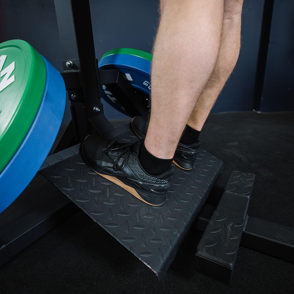 Machine de squat à levier Titan Fitness, machine à relever les mollets, machine à squat hack et machine de presse à jambes pour l'entraînement du bas du corps, capacité 1 000 LB, pour les fessiers, ischio-jambiers, quadriceps, mollets et cuisses