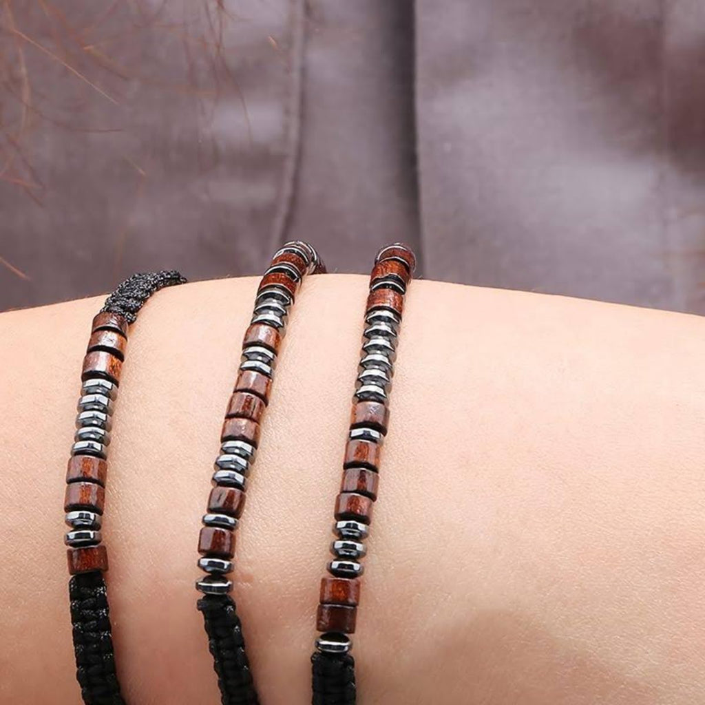 RINTOLER Morse Code Bracelets for Women Men Gifts for Her Best Friend Funny Inspirational Bracelets for Women Adjustable Silk Beaded Wrap Bracelet (Strong and Fearless)