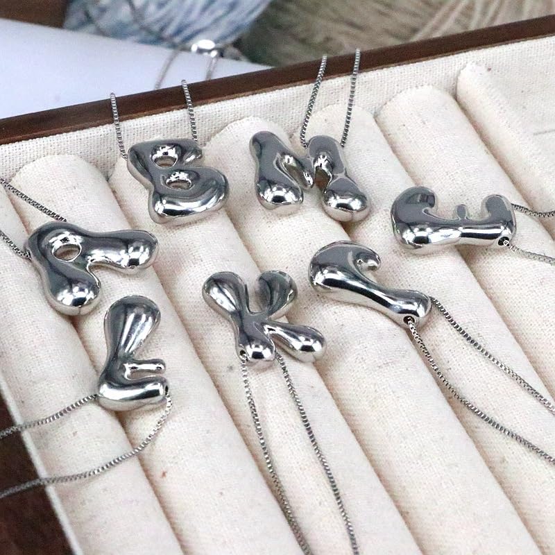 Blasenbuchstaben-Halskette Gold für Frauen, Ballon-Initial-Alphabet-Anhänger poliert 18k goldbeschichtet, aufgeblasenes Namens-Statement-Geschenk Schmuck (aufgeblasenes Silber K)