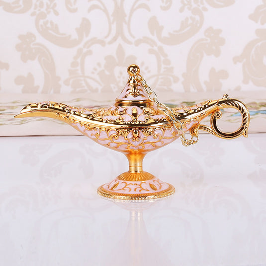 Victorian Decorative Gold Oil Lamp Arabesque Zinc Alloy European Style Classical Handicraft