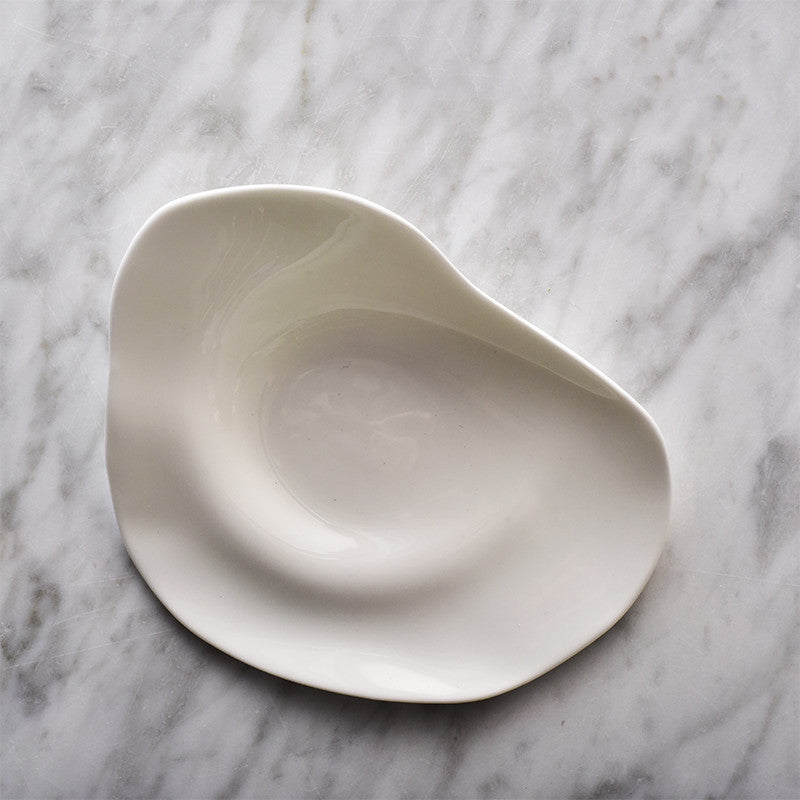 Creative Ultra-thin Bone China Irregular Sauce