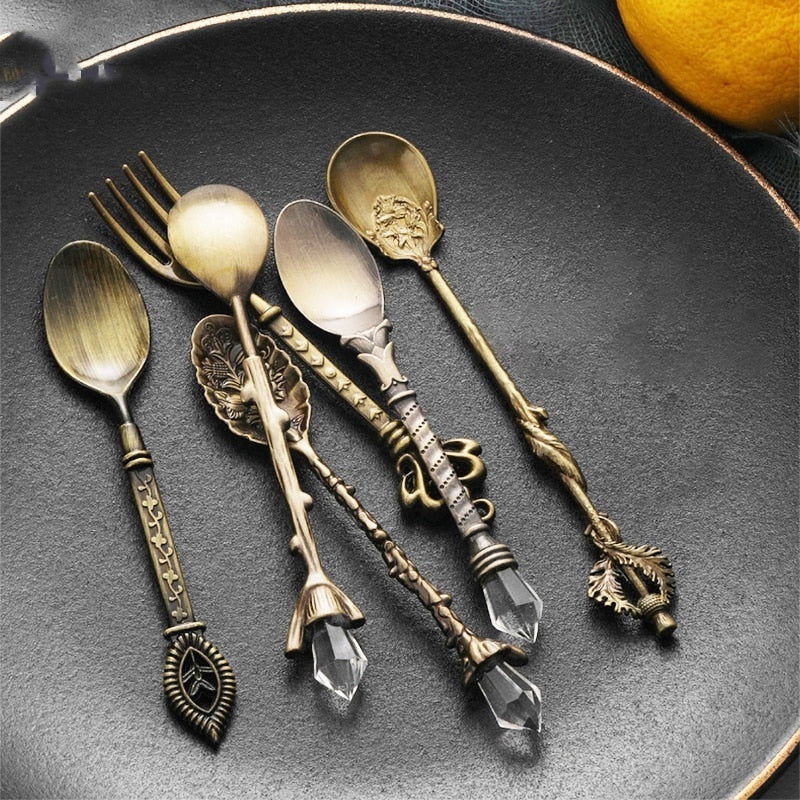 6 Pieces Set of Royal Fruit Fork Retro Coffee Spoon Victorian - Grand Goldman
