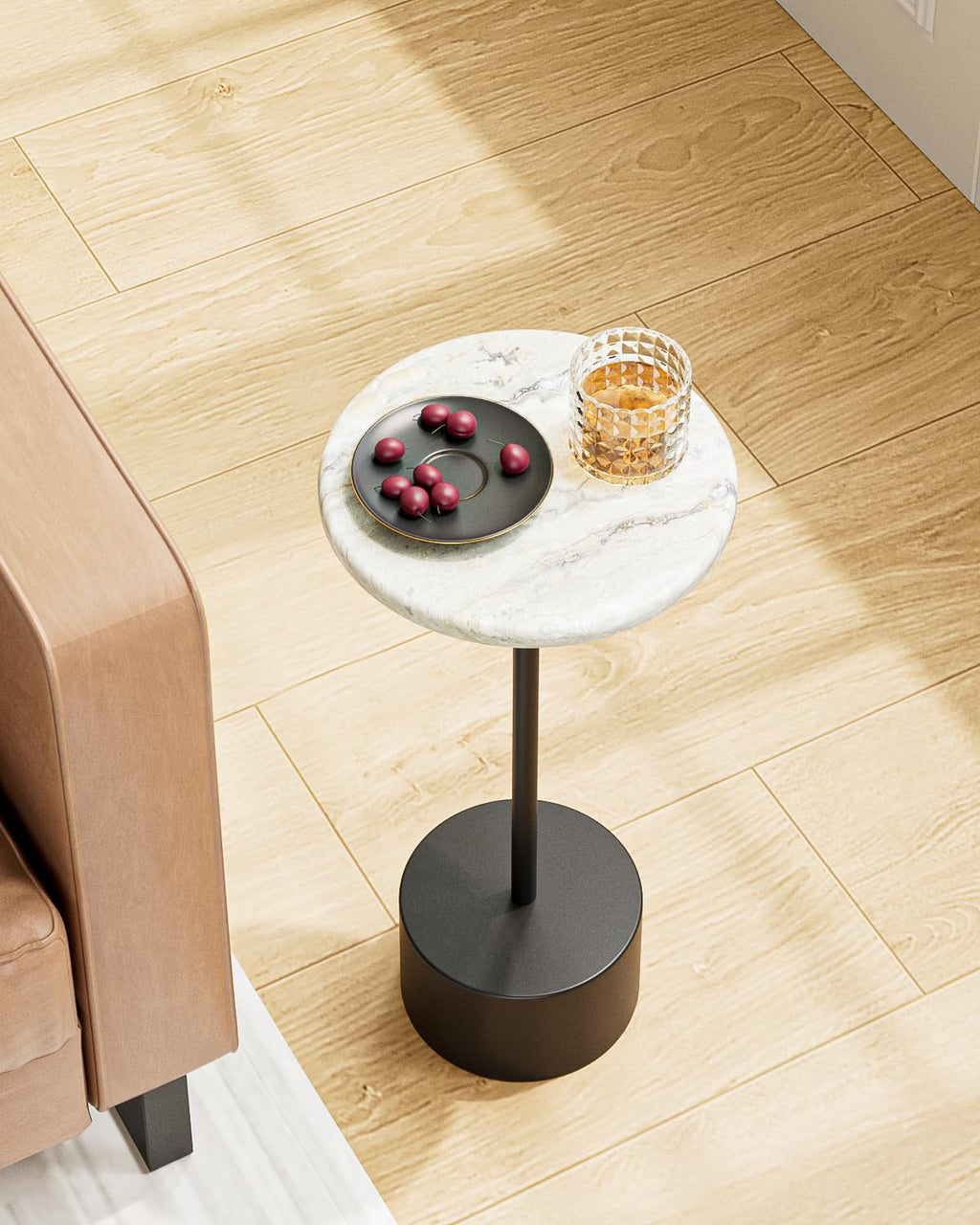 Drink Table Pedestal, Round Side Table, Drink Tables for Small Spaces, Pedestal End Table, Small Pedestal Table (Gold)