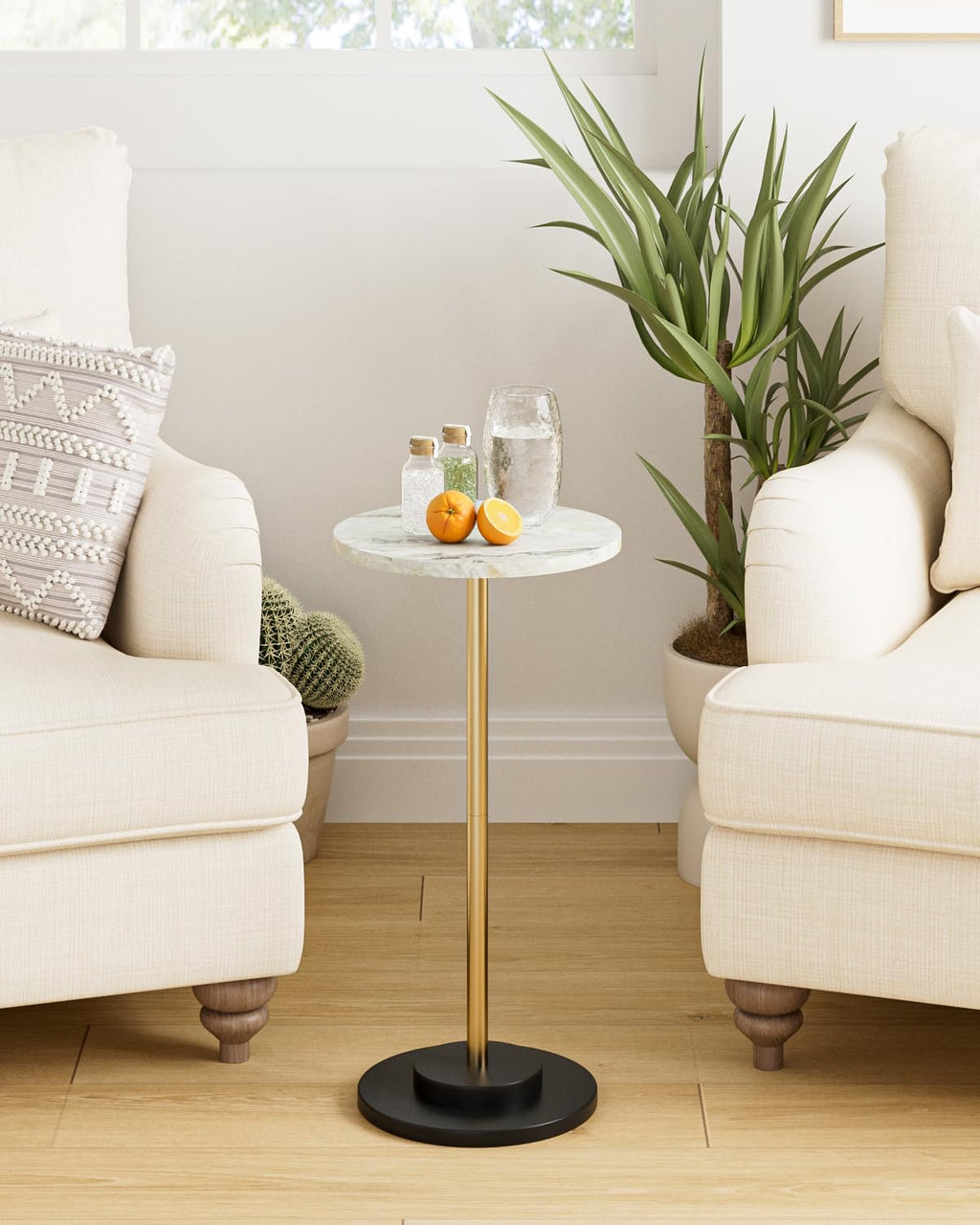 Round Side Table, Small Drink Table for Small Spaces, Modern Accent End Table Coffee Table with Metal Leg for Living Room, Bedroom, Corners, and Office (Gold)