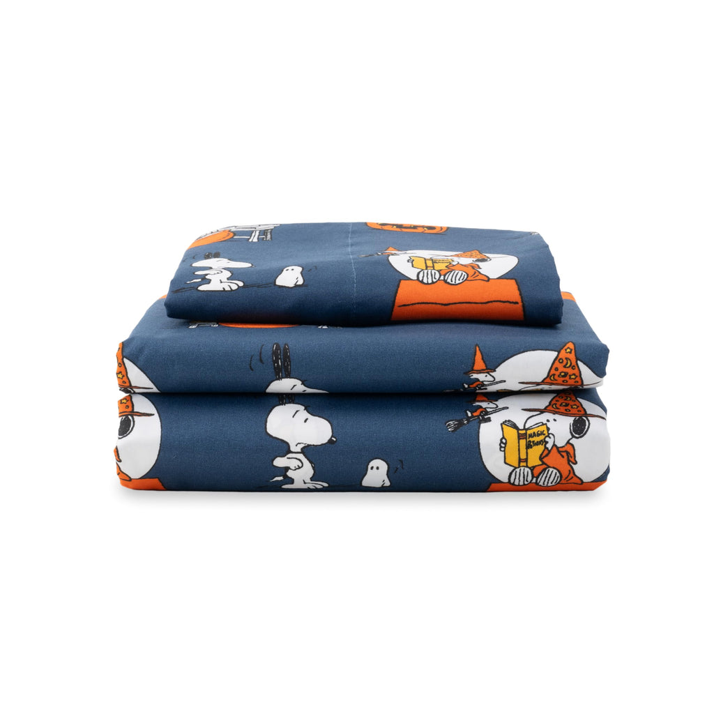 Zestaw pościeli Berkshire Blanket Peanuts® dla dzieci, rozmiar pełny - 4 części, Peanuts® mini pozy i łapy szare, urocze postacie Snoopy nadrukowane na miękkich mikrofibrowych prześcieradłach