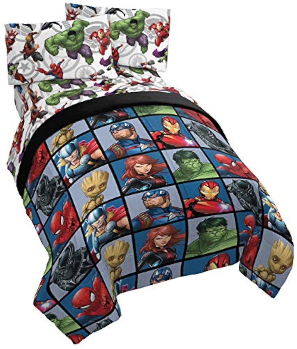 Jay Franco Minecraft Monster Hunters 4 Piece Twin Bed Set - Includes Reversible Comforter & Sheet Set - Bedding Features Creeper - Super Soft Fade Resistant Microfiber (Official Minecraft Product)