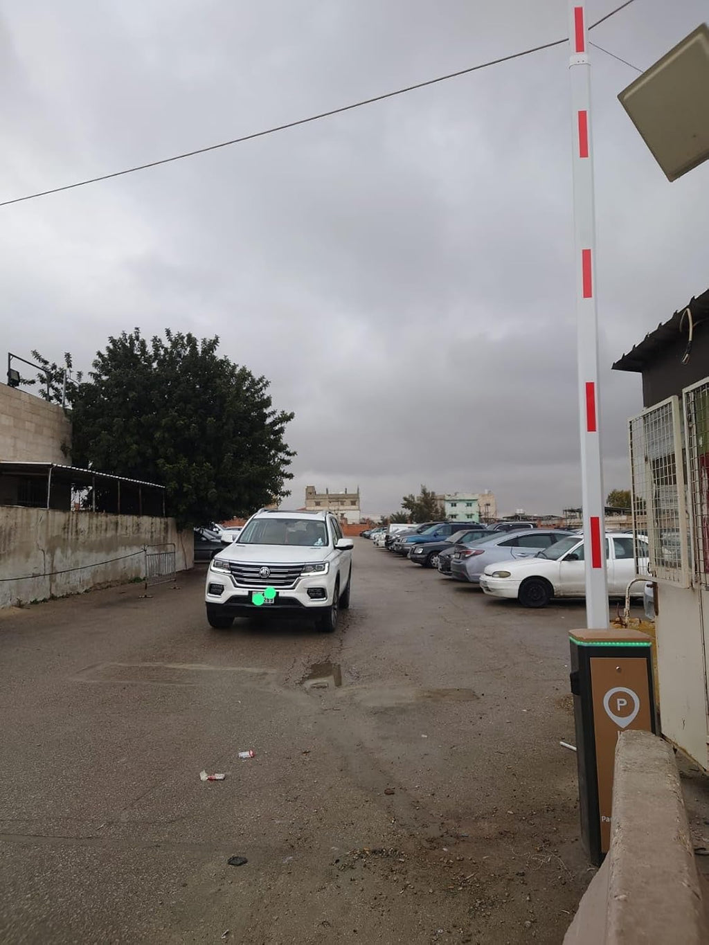 Automatic Gate Barrier High Intensity Usage, DC Brushless Technology, 100W, 16 feet Compact Telescopic Arm, Built in LED, Remote Control up to 100 feet, Easy Installation, US Version