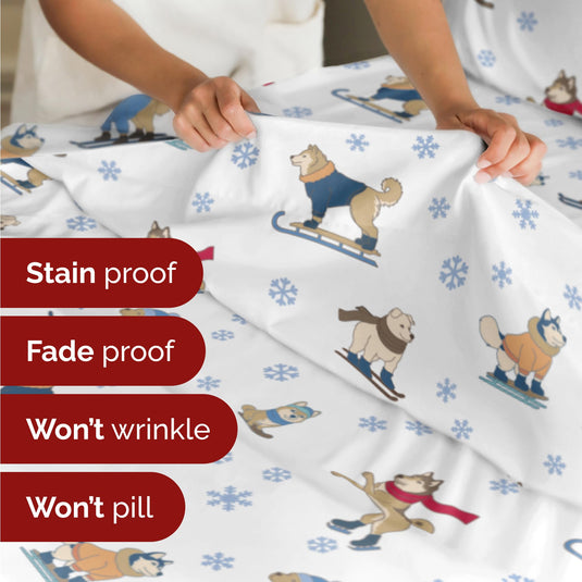 King Christmas Tree Sheet Set - Holiday Xmas Pattern Linen Set - Deep Pockets - Snug Fit - 4 Piece - Wrinkle Free - Comfy & Cooling Festive Winter Bedding - Easy To Care For - Kid Friendly