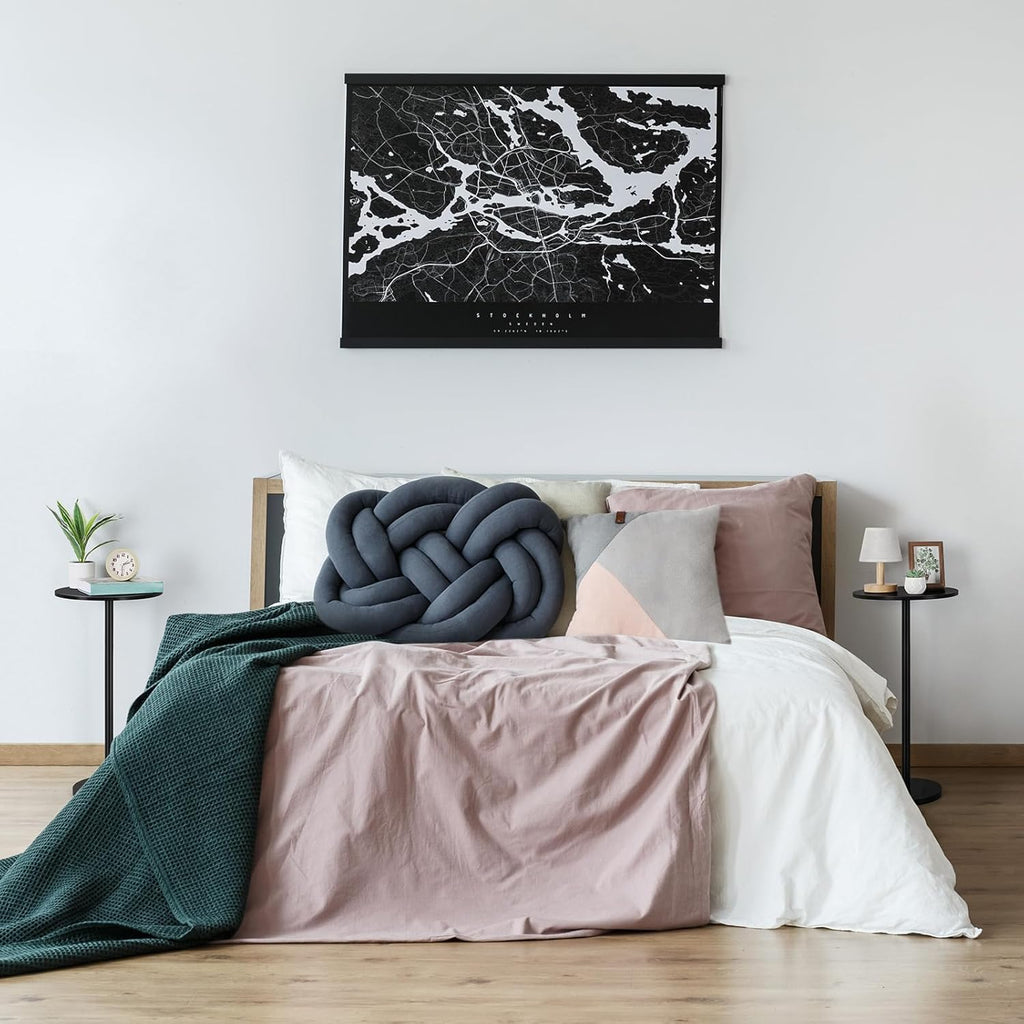 Vrisa Drink Table Small End Table Set of 2 Round Pedestal Side Table Martini Table Modern Coffee Table for Small Spaces, Living Room, Bedroom, Sofa Couch Chair, Black