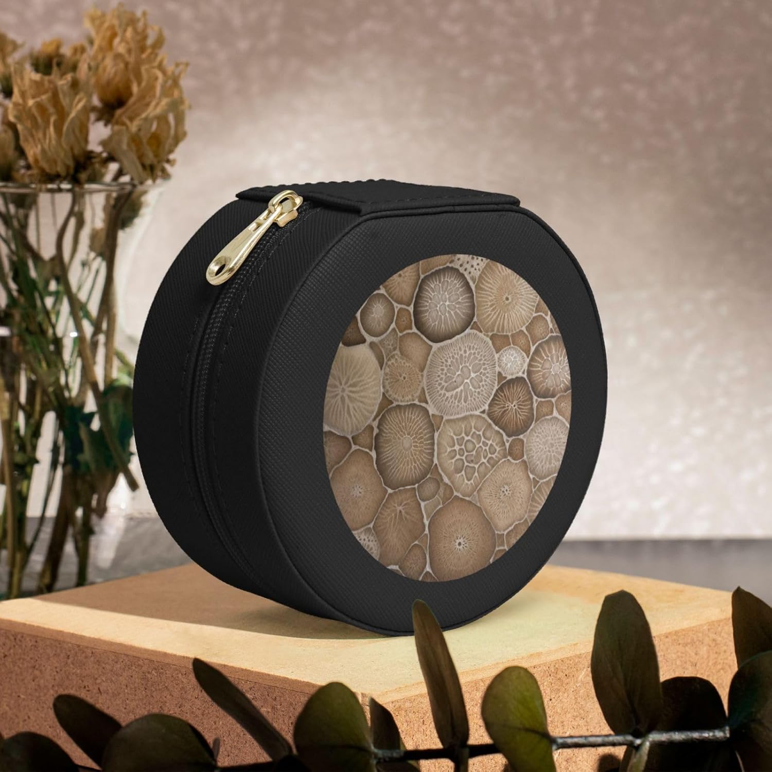 Petoskey Stone Printed Leather Jewelry Box, Black Round Jewelry Organizer for Earrings, Rings, Necklaces, Bracelets
