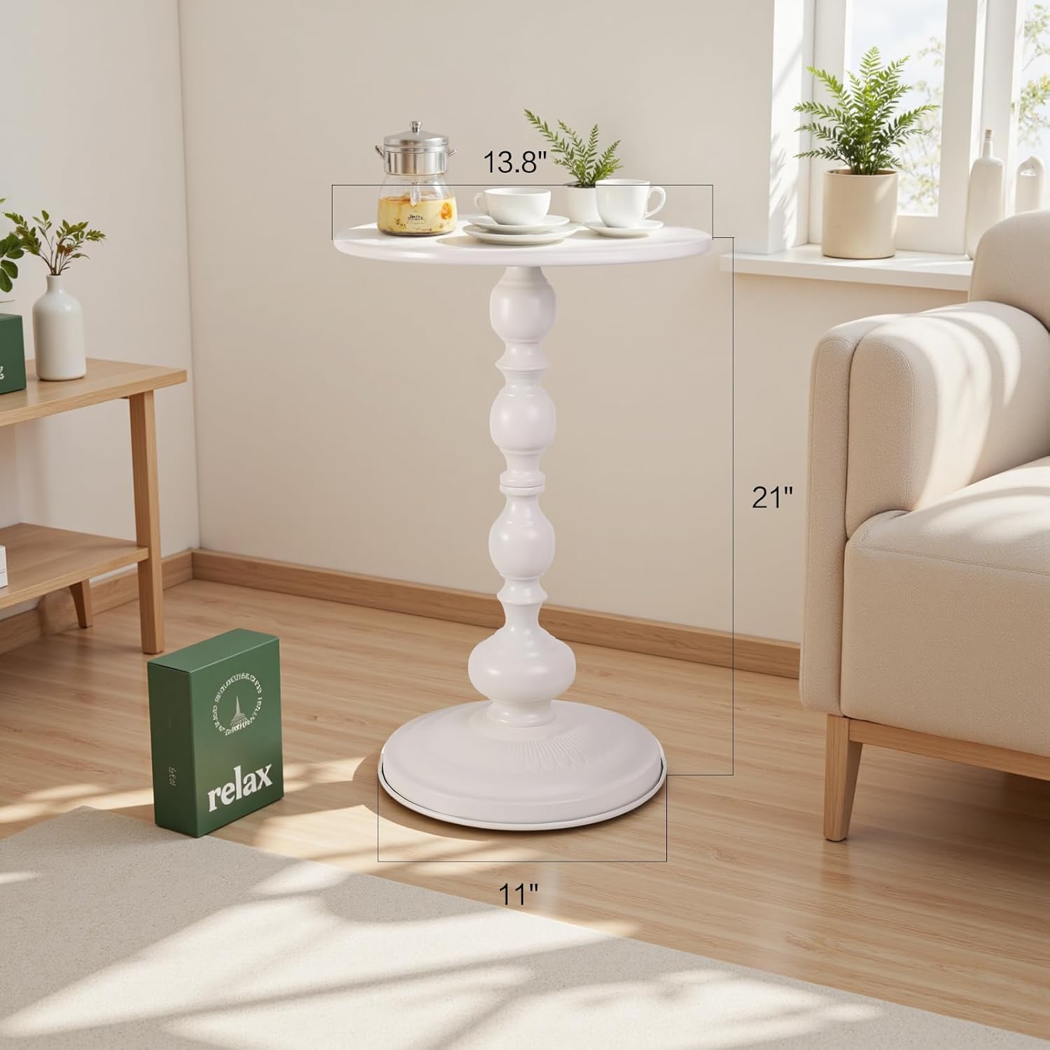 Metal Small Round End Table,Vintage Bedside Drink Table Nightstand for Small Spaces,Modern Accent Pedestal Tables Coffee Tables for Living Room, Bedroom, Corners, Patio,White