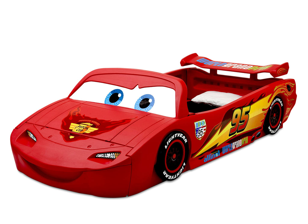 Delta Children Disney/Pixar Cars Lightning McQueen Toddler-To-Twin Bed with Toy Box by Delta Children