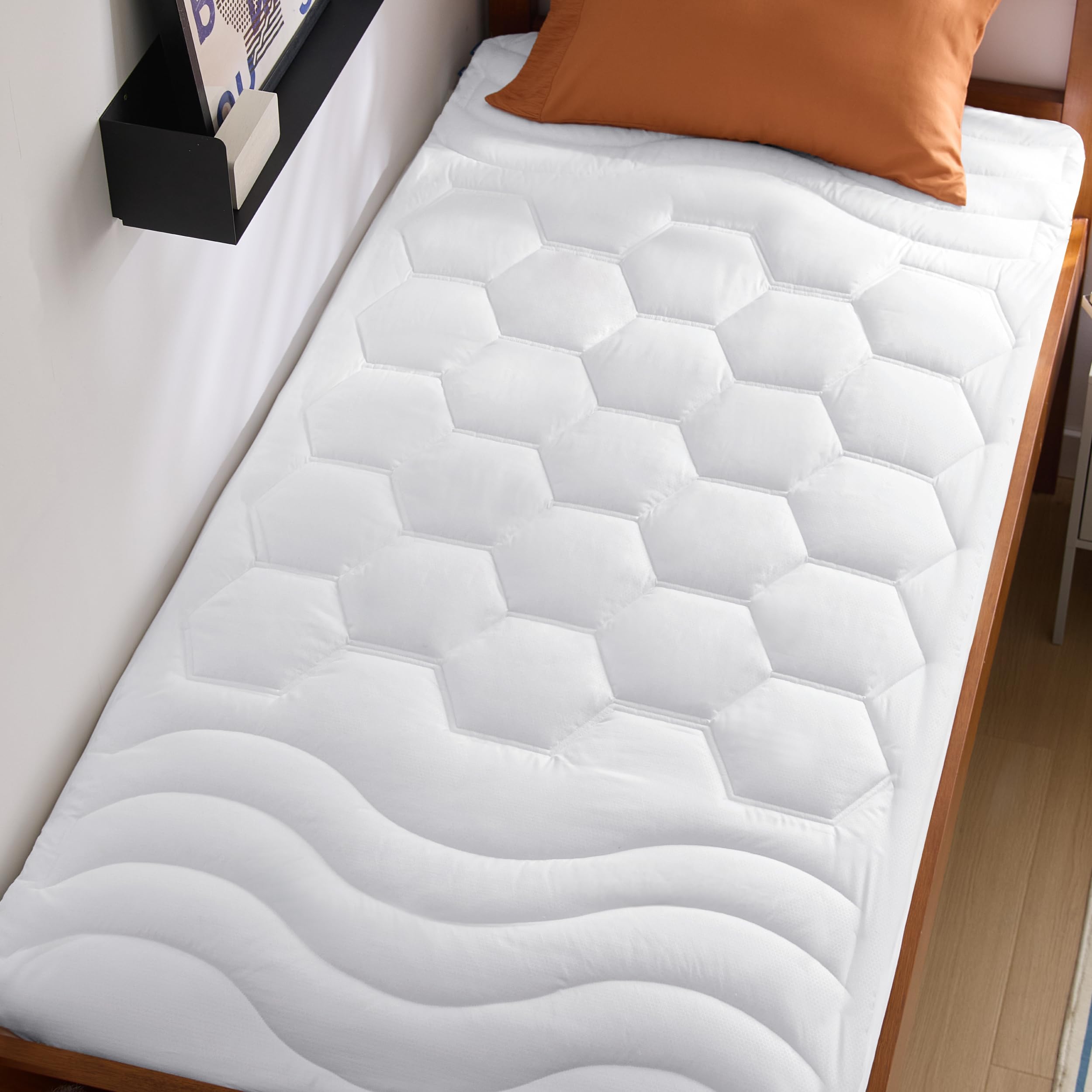 Bedsure Twin XL Mattress Pad - Soft Mattress Topper for College Dorm Room Essentials, Extra Long Twin Quilted Fitted Bed Cover Protector with 8-21 Inches Deep Pocket, Washable, White, 39x80 Inches