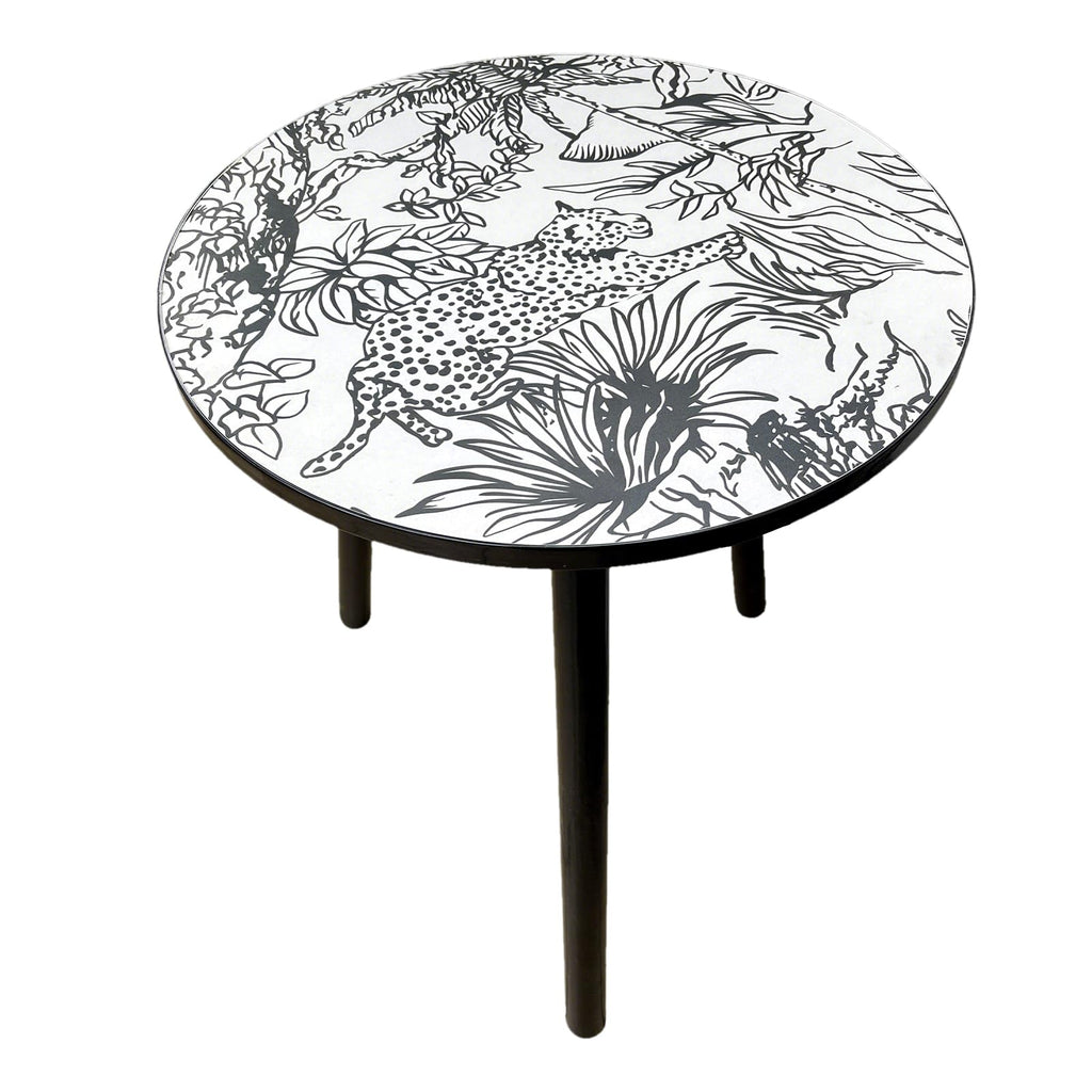 Round End Table, Small Round Drink SideTable, 3 Legged Living Room End Tables, Mid Century Modern Small Coffee Table for Bedroom Balcony Living Room (15.75" D x 18.5" H)