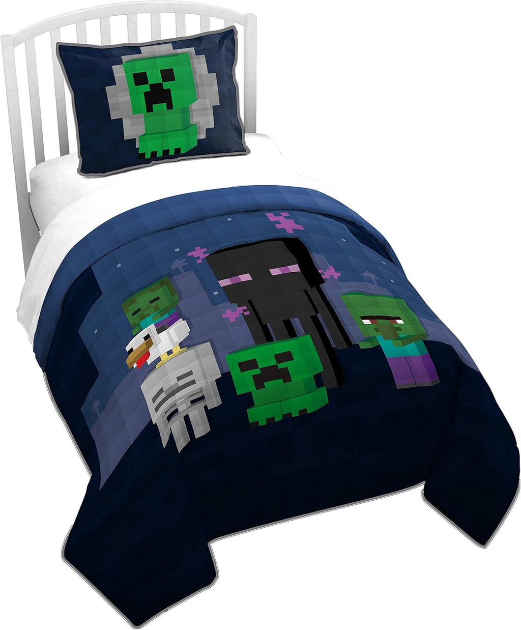 Jay Franco Minecraft Bad Night Twin Quilt & Sham Set - Super Soft Kids Bedding Features Creeper & Enderman - Fade Resistant Microfiber (Official Minecraft Product)