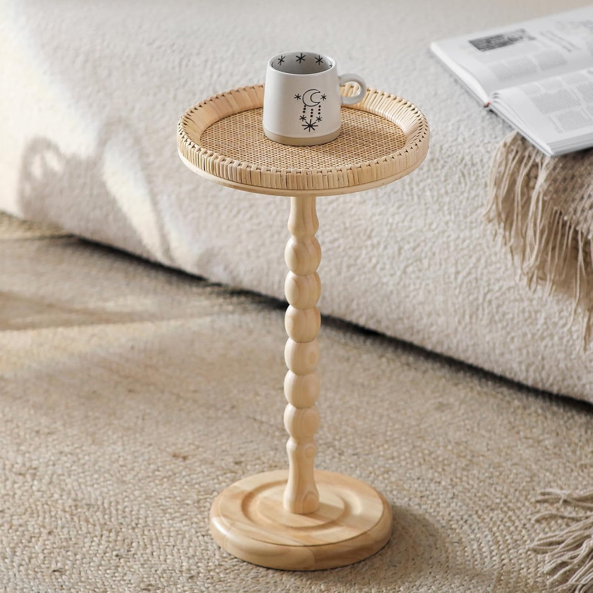 Rattan Small Side Table, Round Drink Table for Small Spaces, Boho Accent End Table with Solid Wood Leg for Living Room, Nightstand Table for Bedroom, Corners