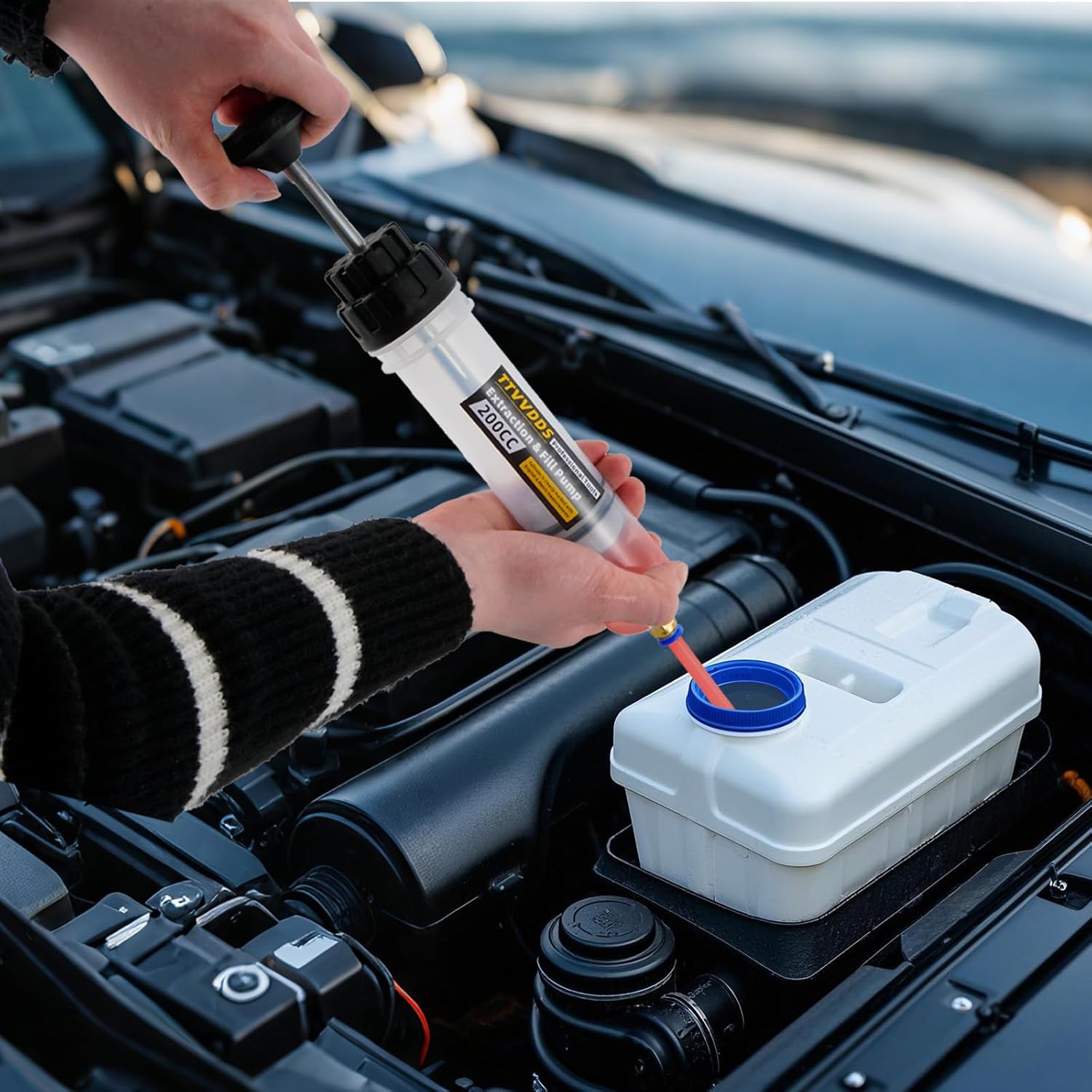 Automotive Fluid Extractor Pump, 200 cc Oil Extractor Pump with Hose, Sealed Upgraded Oil Change Pump, Lightweight Oil Suction Pump for Changing Transmission, Power Steering, and Brake Fluid