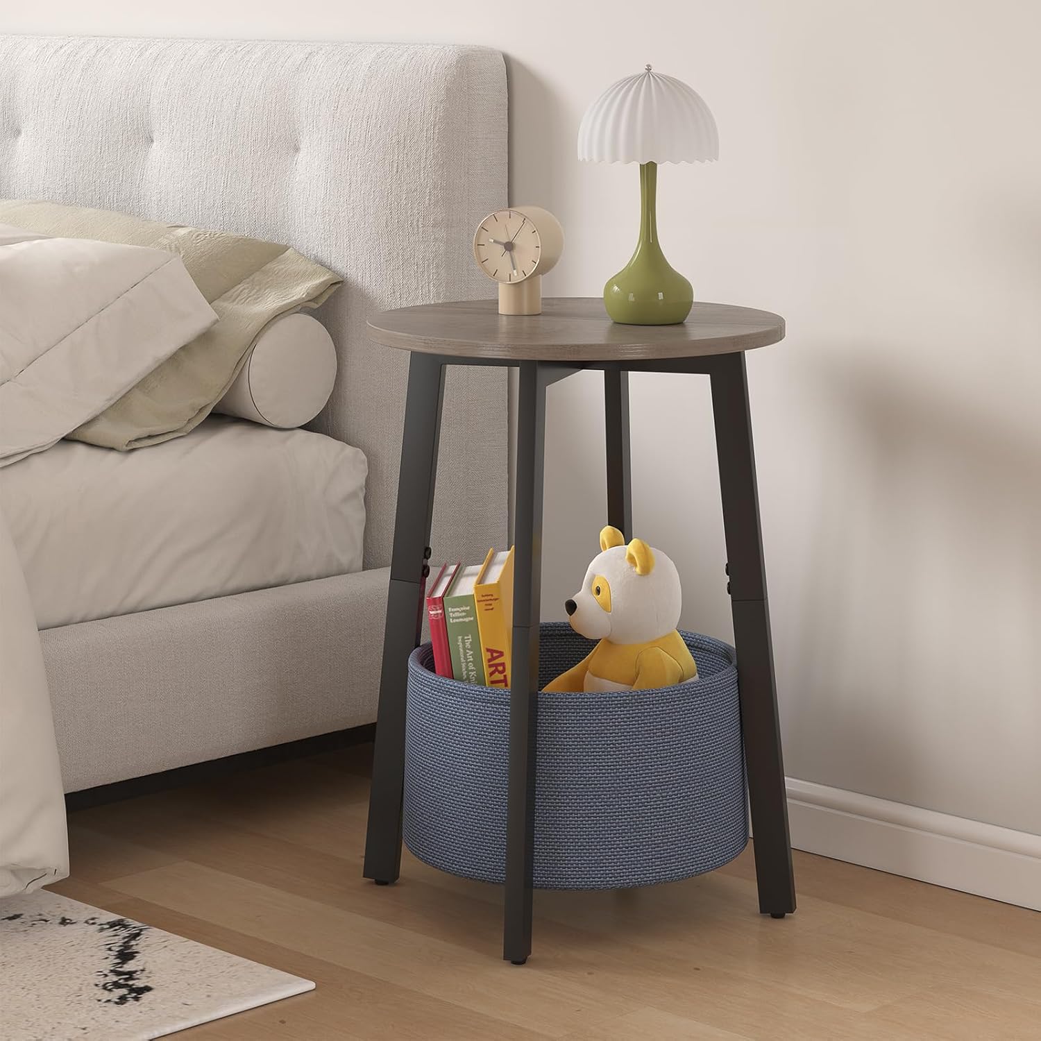 Small Round Side End Table with Cloth Storage Basket, Round Bedside Sofa Couch Coffee Tables for Small Places with Metal Frame, Modern Nighstands for Living Room Bedroom, Grey